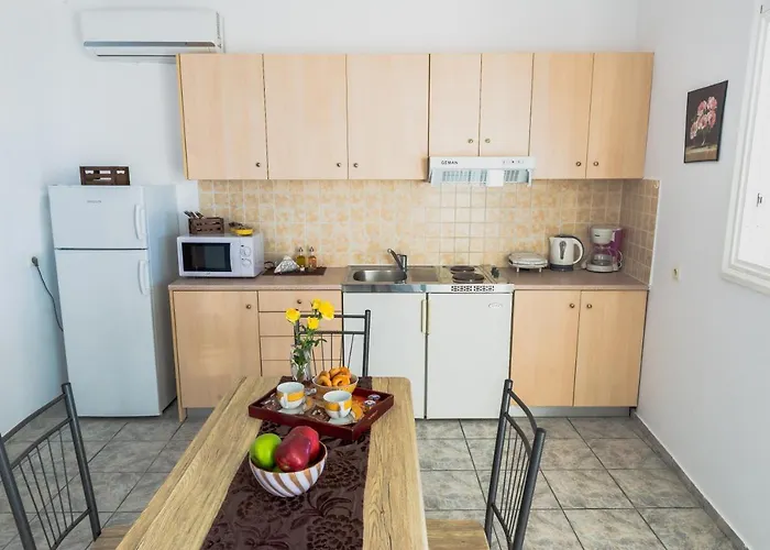 Tsampika's Beachfront House In Stegna *