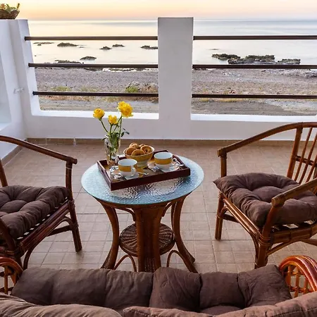 דירה Tsampika's Beachfront House In Stegna ארכאנגלוס