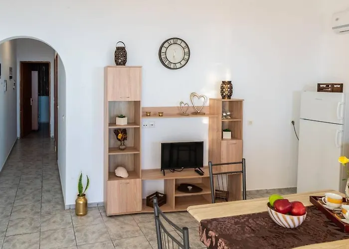 Tsampika's Beachfront House In Stegna Apartamento *